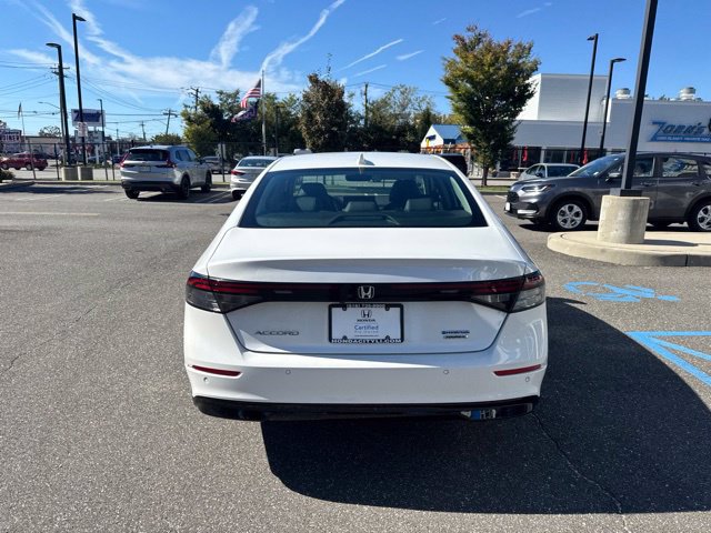 Used 2023 Honda Accord Touring image 7