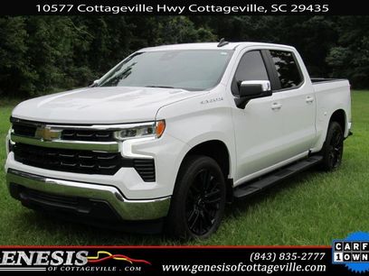 Used 2022 Chevrolet Silverado 1500 LT w/ Convenience Package II