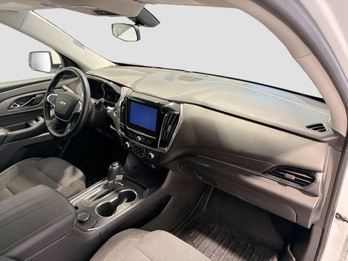 Certified 2018 Chevrolet Traverse LT image 26
