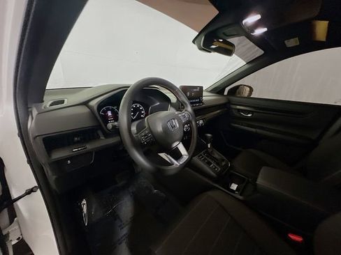 Certified 2025 Honda CR-V Sport image 17