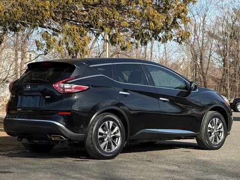 Used 2016 Nissan Murano S image 4