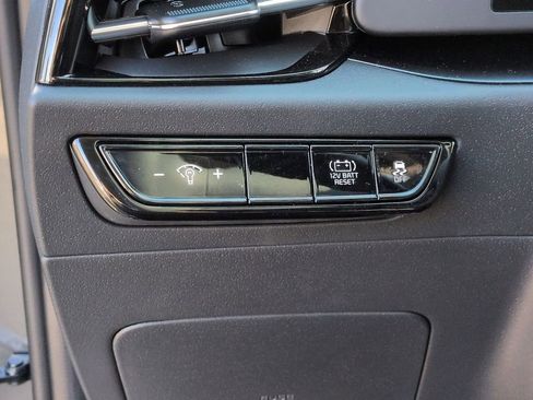 New 2026 Kia Niro LX FWD image 18