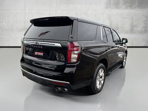 Used 2021 Chevrolet Tahoe Premier w/ Premium Package image 5