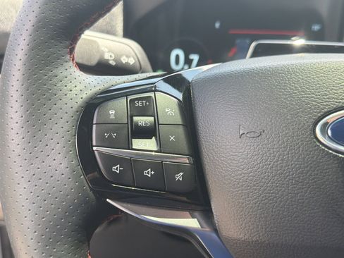 Used 2026 Ford Explorer ST-Line RWD image 9