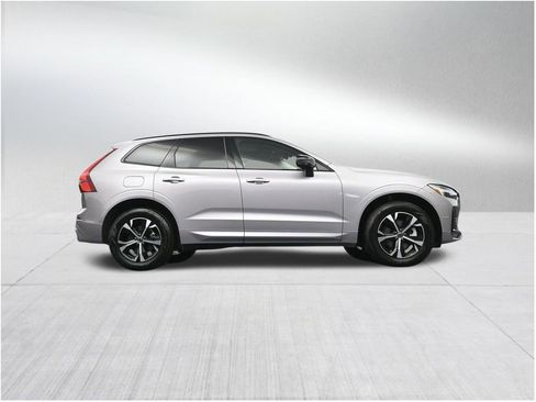 New 2026 Volvo XC60 B5 Core AWD/4WD image 26