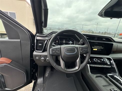 New 2026 GMC Sierra 3500 Denali Ultimate image 12