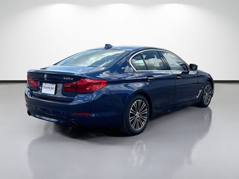Used 2018 BMW 530e RWD image 3