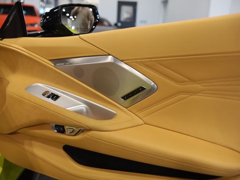Used 2023 Chevrolet Corvette Z06 w/ Z07 Performance Package RWD image 44