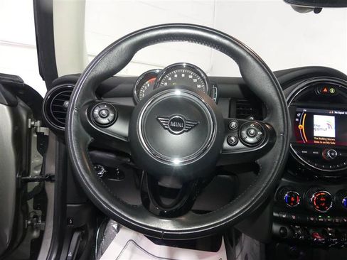 Used 2020 MINI Cooper 2-Door Hardtop w/ Storage Package FWD image 26