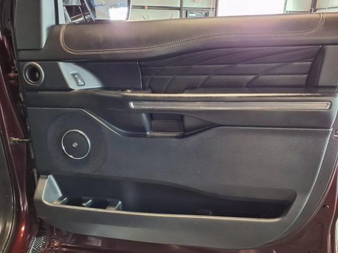 Used 2020 Ford Expedition Platinum AWD/4WD image 14