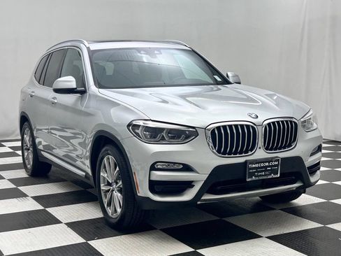 Used 2018 BMW X3 xDrive30i AWD/4WD image 2