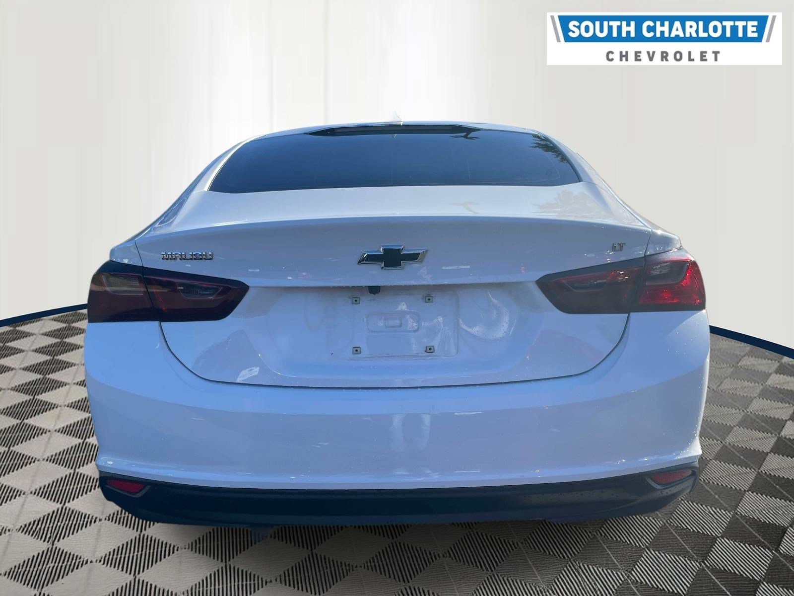 Used 2023 Chevrolet Malibu LT FWD image 5