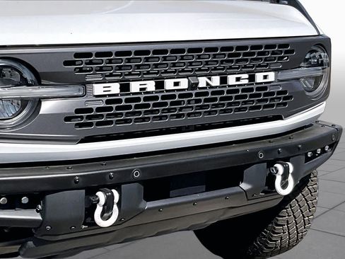 Certified 2022 Ford Bronco Badlands AWD/4WD image 25