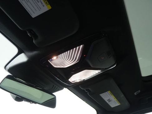 Certified 2024 BMW X3 sDrive30i w/ Premium Package w/ZPA image 20