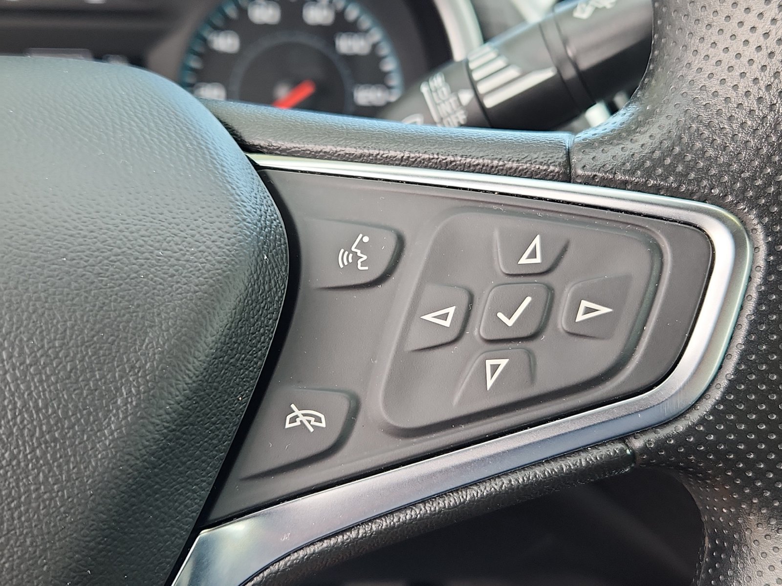 Used 2025 Chevrolet Malibu LT FWD image 20