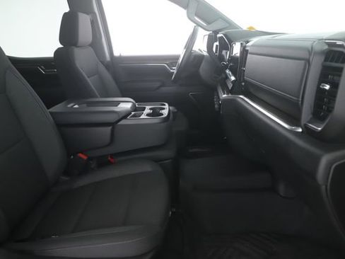 Used 2024 Chevrolet Silverado 1500 LT AWD/4WD image 29