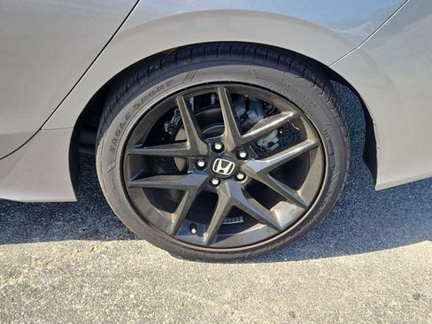 Used 2024 Honda Civic Sport image 6