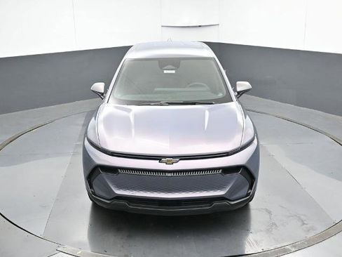 New 2026 Chevrolet Equinox EV LT image 24