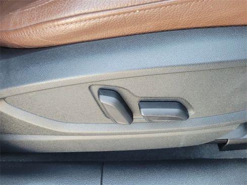 Used 2018 Audi Q5 2.0T Premium image 16