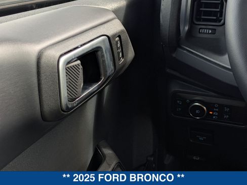 New 2025 Ford Bronco Badlands AWD/4WD image 62