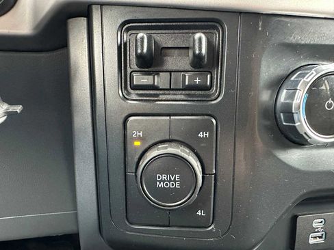 Used 2022 Ford F150 XLT w/ Equipment Group 301A Mid image 30