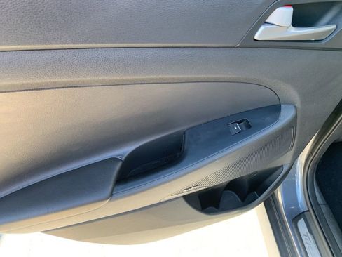 Used 2018 Hyundai Tucson Limited image 21