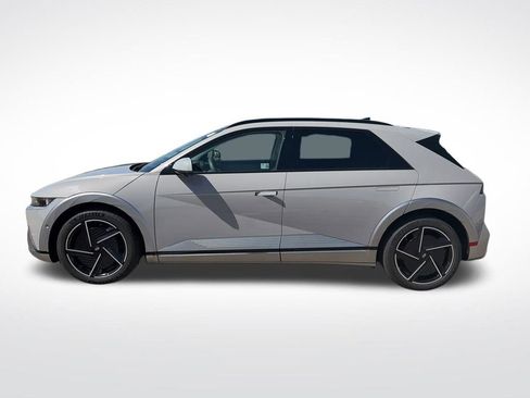 Used 2025 Hyundai Ioniq 5 Limited AWD/4WD image 2