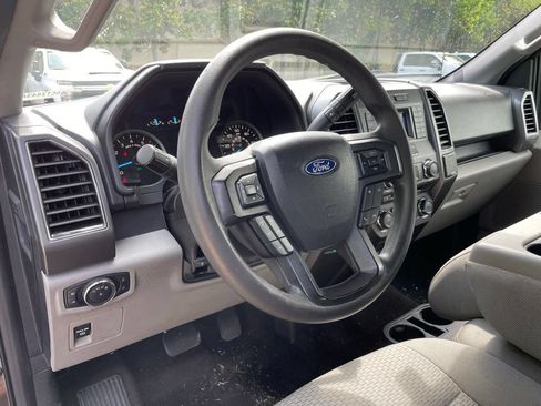 Used 2018 Ford F150 XLT RWD image 9
