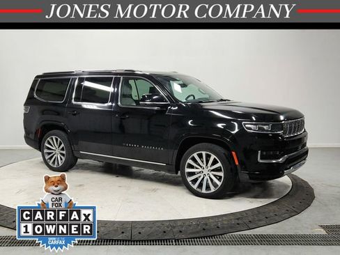 Used 2023 Jeep Grand Wagoneer Series II AWD/4WD image 1