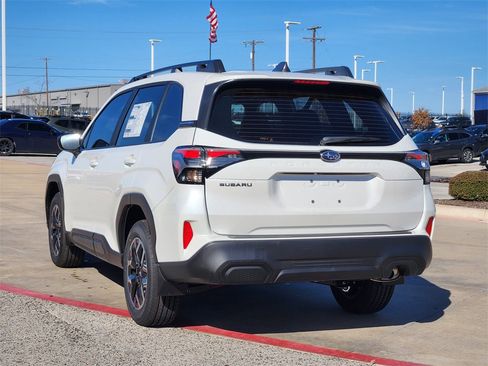 New 2025 Subaru Forester image 4