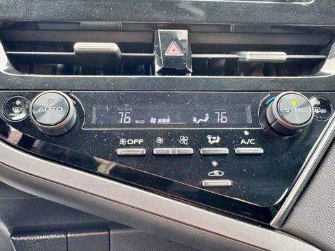 Used 2023 Toyota Camry SE image 22