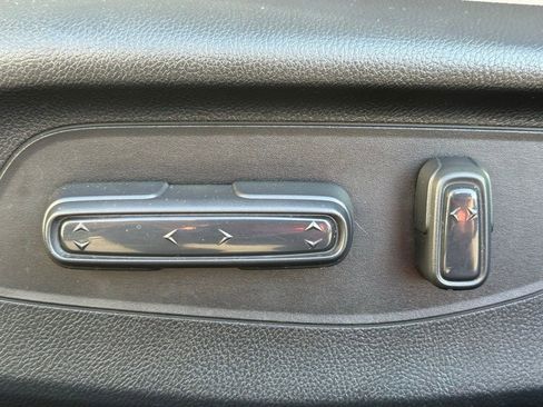 Used 2024 Honda Civic Touring image 21