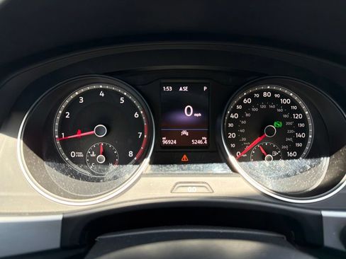 Used 2021 Volkswagen Atlas SE FWD image 4