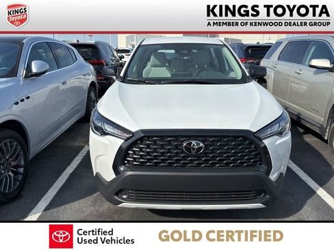 Used 2024 Toyota Corolla Cross L image 3