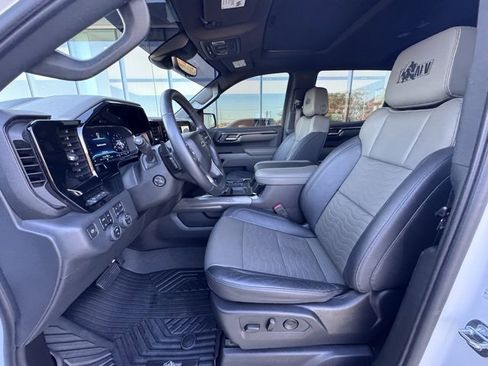 Used 2023 Chevrolet Silverado 1500 ZR2 w/ ZR2 Bison Edition image 11