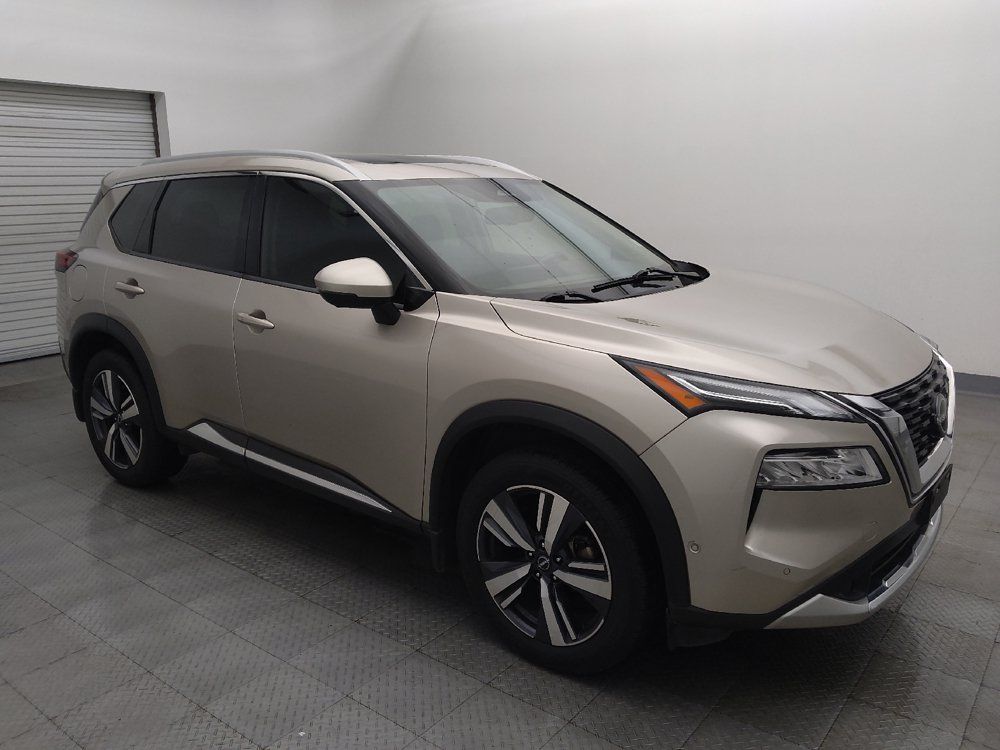 Used 2023 Nissan Rogue Platinum FWD image 11