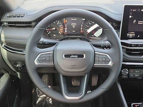 New 2026 Jeep Compass Latitude AWD/4WD image 24