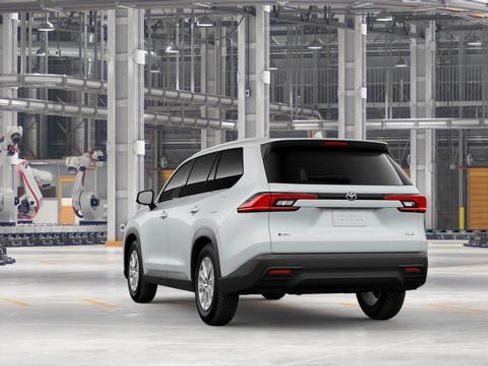 New 2026 Toyota Grand Highlander XLE FWD image 9