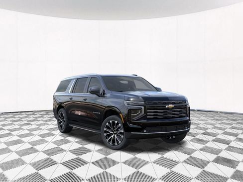New 2026 Chevrolet Suburban High Country image 8