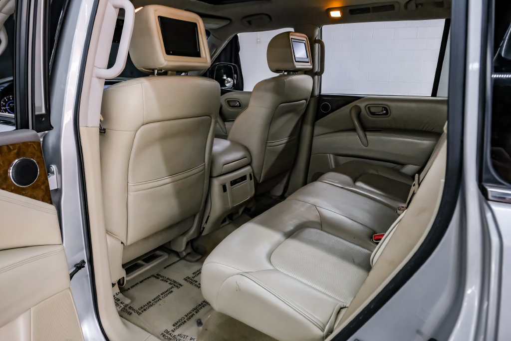 Used 2016 INFINITI QX80 2WD w/ Driver's Assistance Package image 48