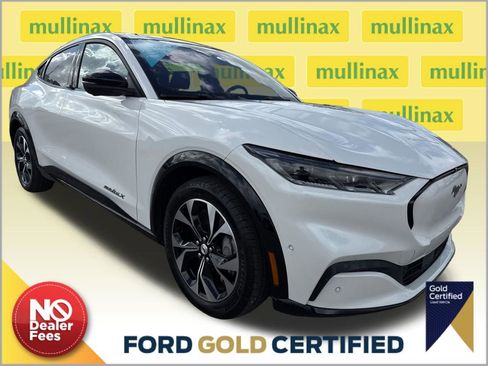 Used 2023 Ford Mustang Mach-E Premium image 1