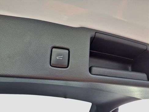 Used 2022 Ford Escape SEL image 34