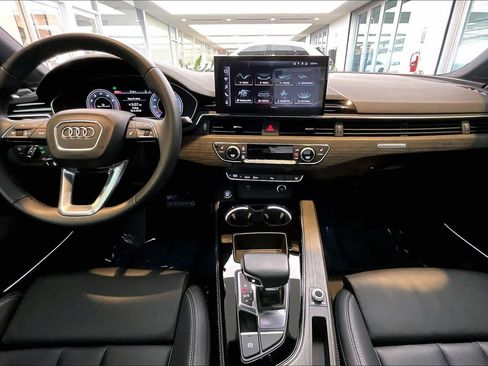 Used 2023 Audi A4 2.0T Premium Plus w/ Premium Plus Package image 16