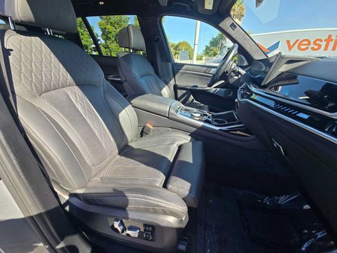 Used 2024 BMW X7 M60i w/ Executive Package AWD/4WD image 10