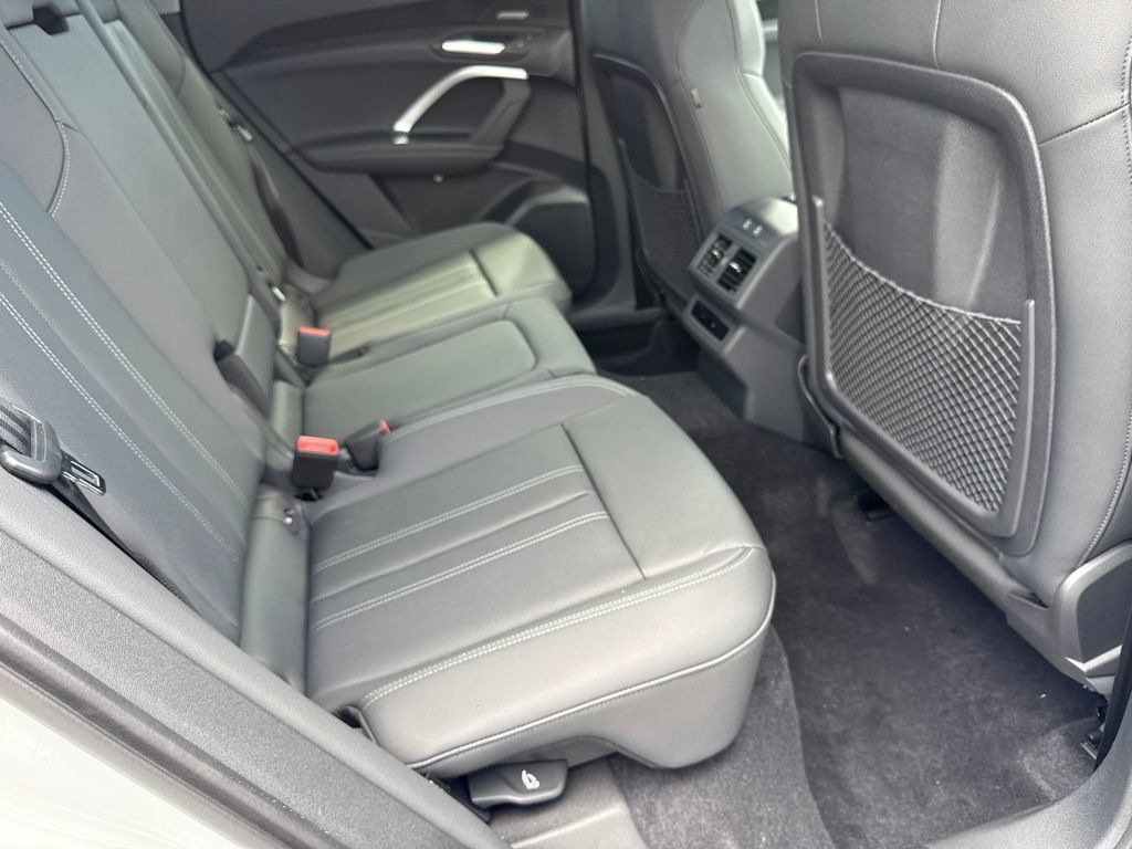 New 2026 Audi Q5 Premium Plus AWD/4WD image 23