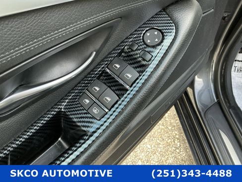 Used 2011 BMW 535i Sedan image 22