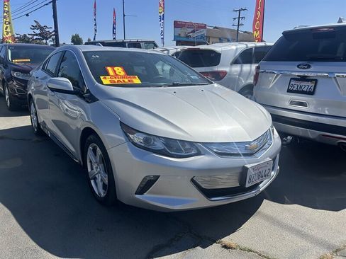 Used 2018 Chevrolet Volt LT image 28