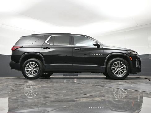 Certified 2023 Chevrolet Traverse LT w/ Rear Camera Mirror Package AWD/4WD image 29