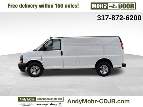 Used 2021 Chevrolet Express 2500 w/ Driver Convenience Package image 4