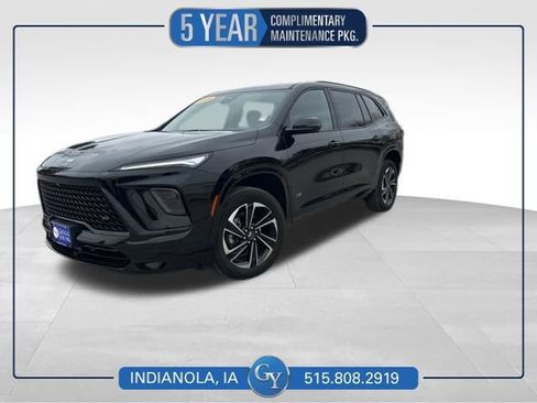 Used 2025 Buick Enclave Sport Touring image 1